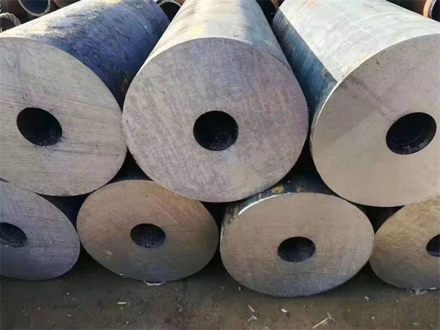齐齐哈尔35crmo厚壁无缝钢管