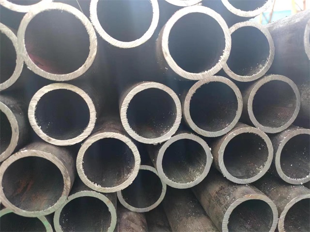 齐齐哈尔10#结构用无缝钢管
