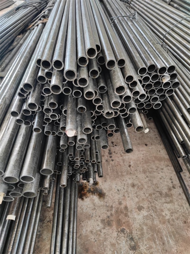 齐齐哈尔精密光亮无缝钢管厂